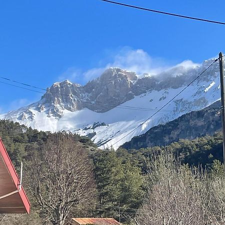Hotel La Roulotte Chez Camille Veynes Exterior foto
